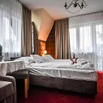 Karolcia - Tatra House Pensión 3*