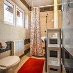 Karolcia - Tatra House Pensión 3*