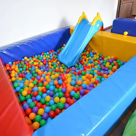 Konukevi Karolcia - Tatra House Zakopane